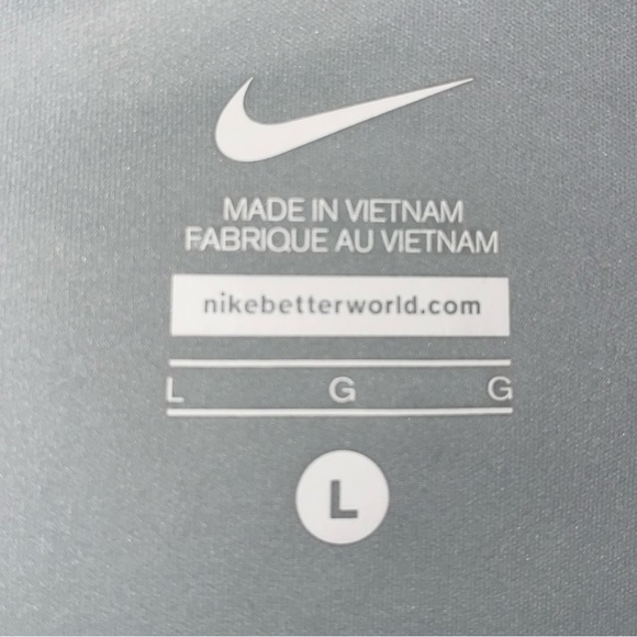 Nike running jacket - Picture 4 of 11